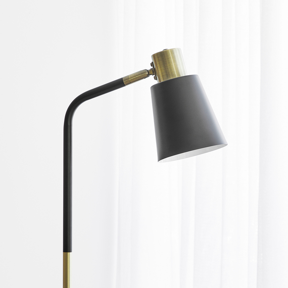 AVI Floor Lamp