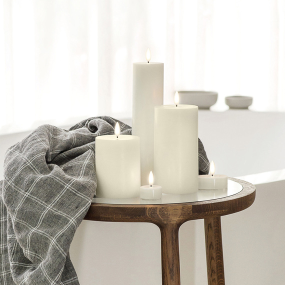 DESIGNER CURATIONS TIME OUT Set of 5 Flameless Candle