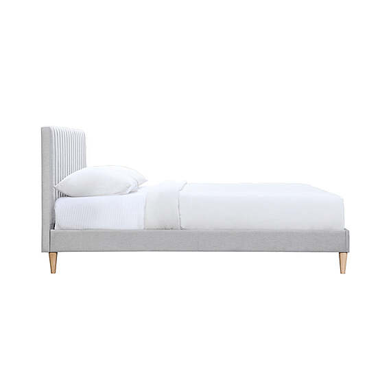 MOIRA Bed