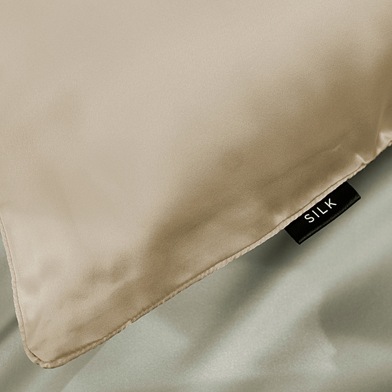 ARDOR Mulberry Silk Satin Pillowcase