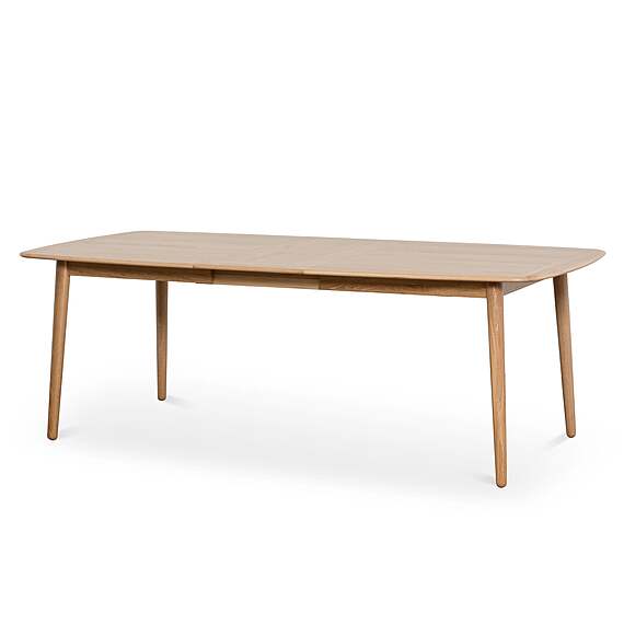 PLERIN Extendable Dining Table