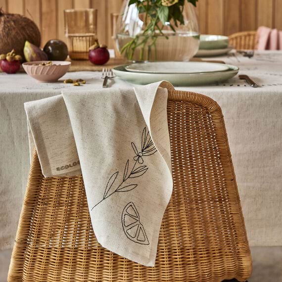 FEATHERSTONE Set of 4 Napkin