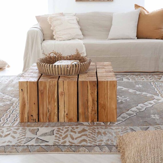 MOEMA Floor Rug