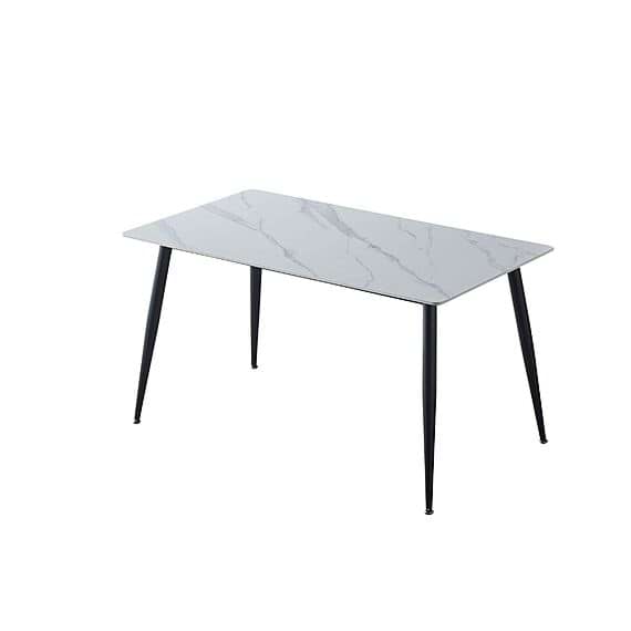 DAFNI Dining Table