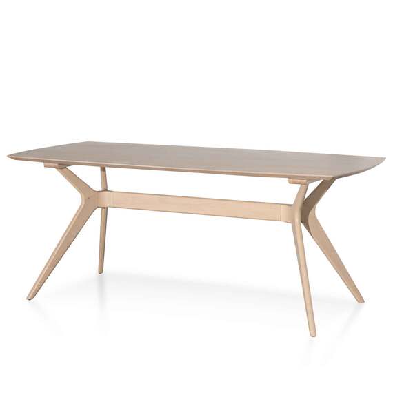 NORMA Dining Table