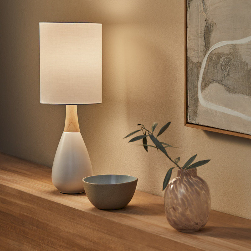Freedom furniture bedside hot sale lamps