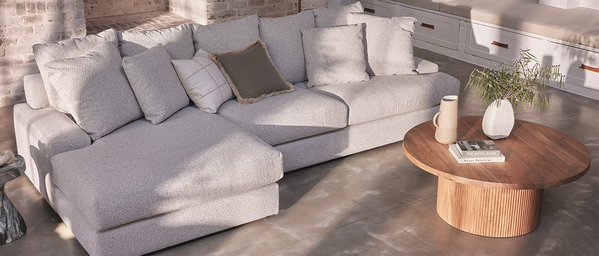 how_to_choose_a_fabric_sofa.jpg